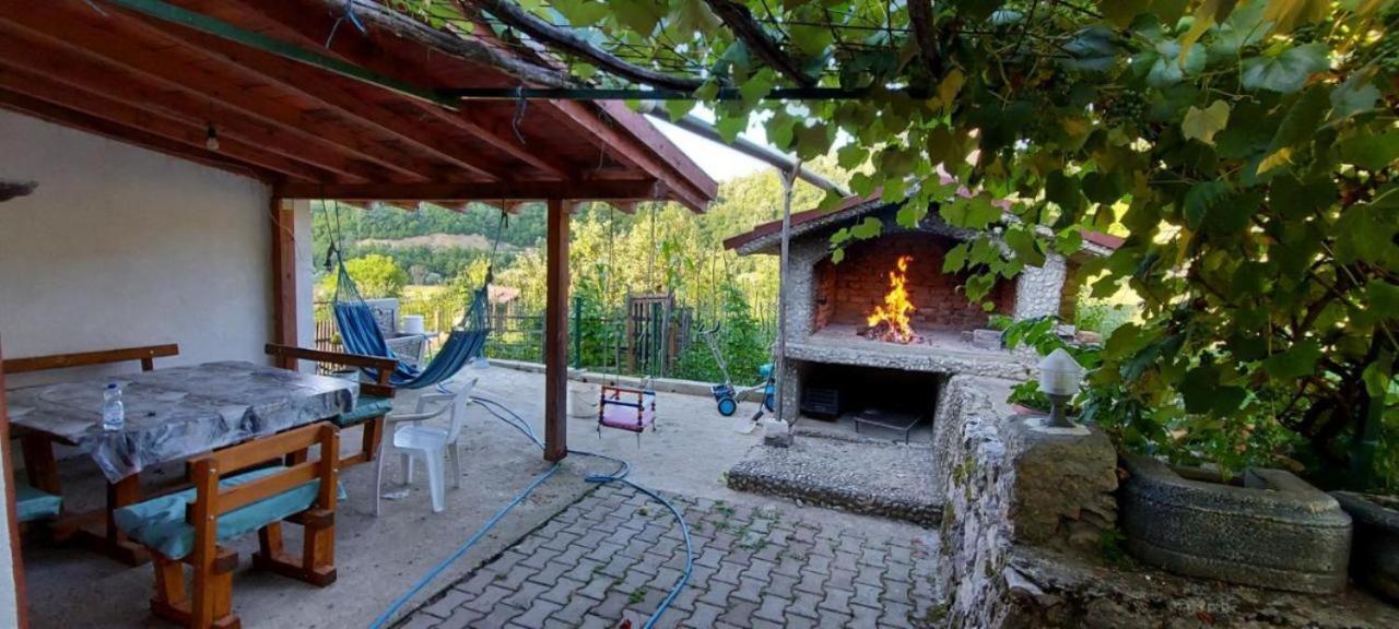 Ferienwohnung Oaza Deli Kulen Vakuf Exterior foto