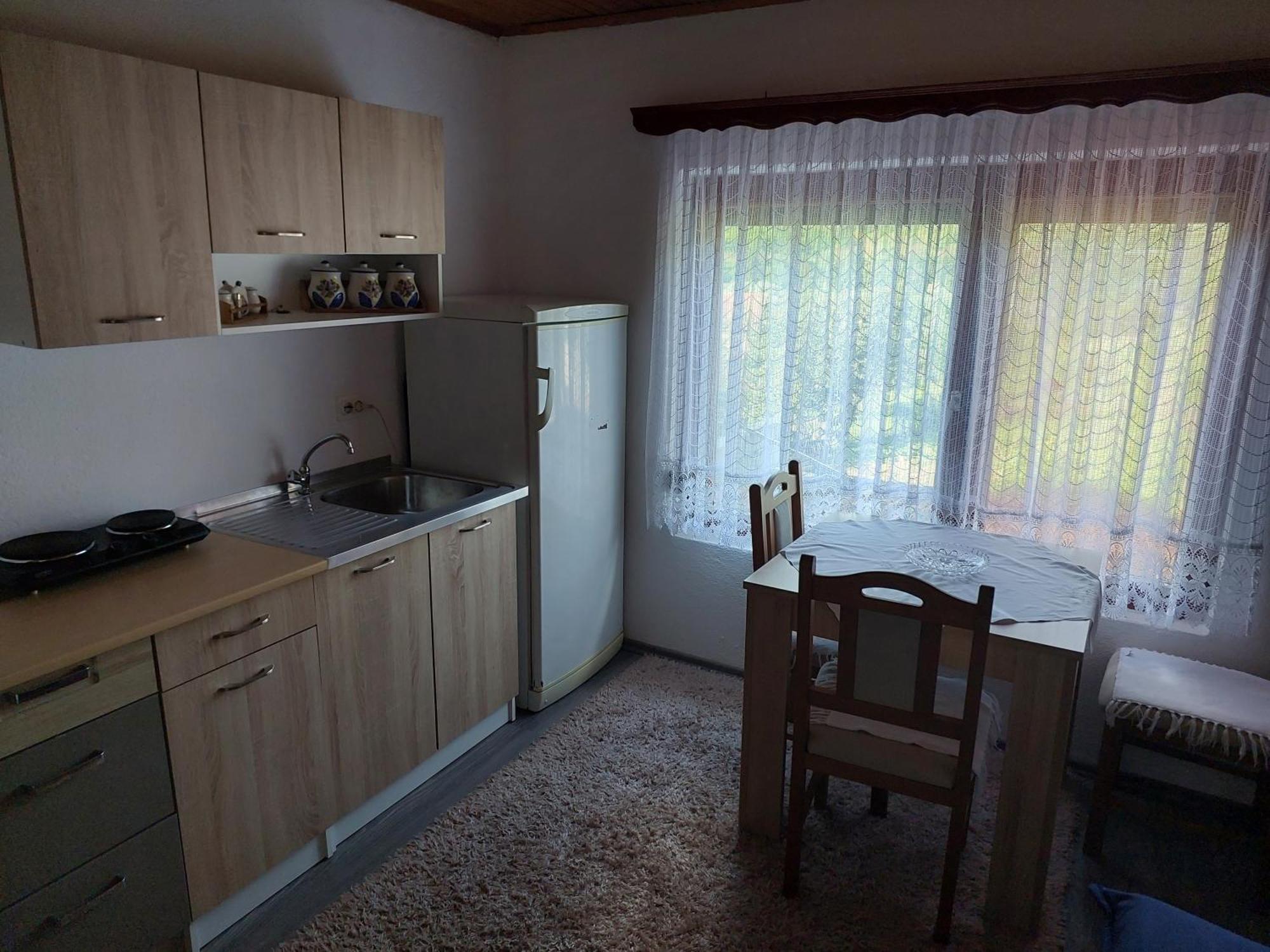 Ferienwohnung Oaza Deli Kulen Vakuf Exterior foto